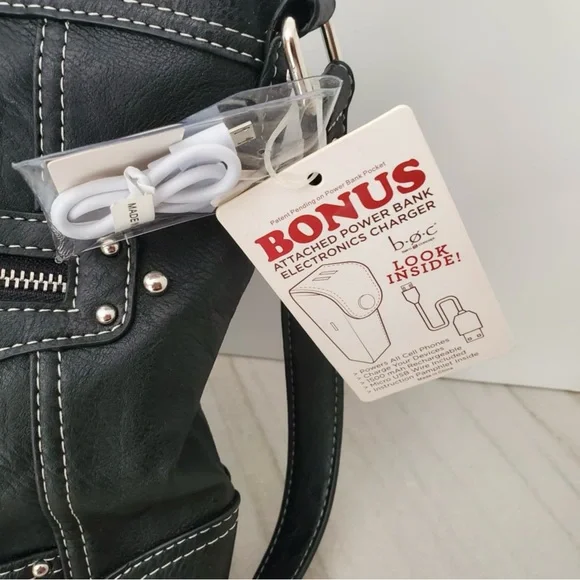 b.o.c. Crossbody Bag w/ phone charger NWT - Picture 3 of 11